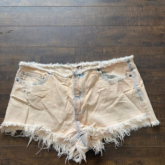 Free People We the Free Beginners Luck low rise slouch shorts - Picture 2 of 11